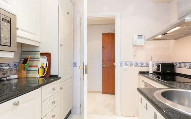 Elviria Luxury Beach Side Sleep 6