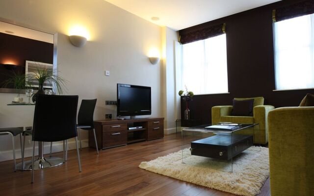 The Chambers Park Place Apartments