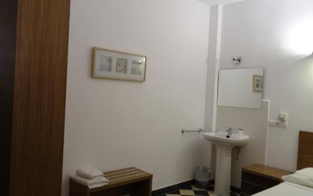 Hostal Ritzi