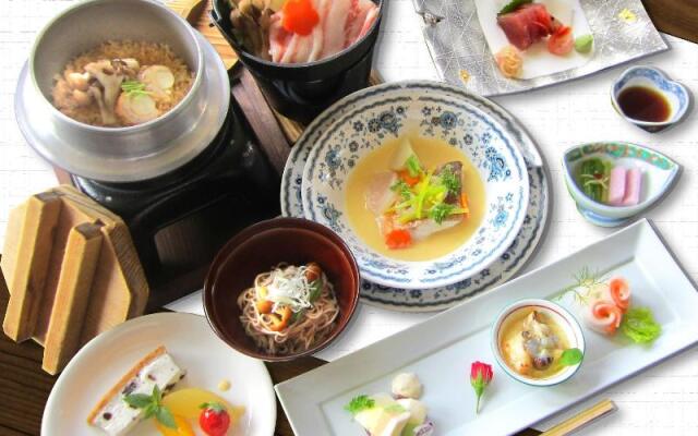 Buna no Sato Shirakamikan