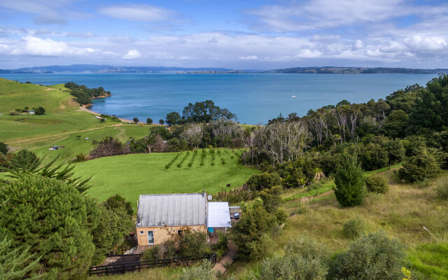 Woodside Bay Cottage