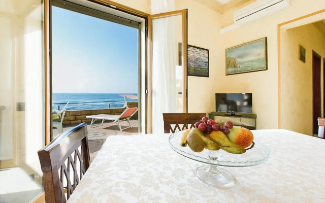 Apartment in Triscina by the Sea With Pools