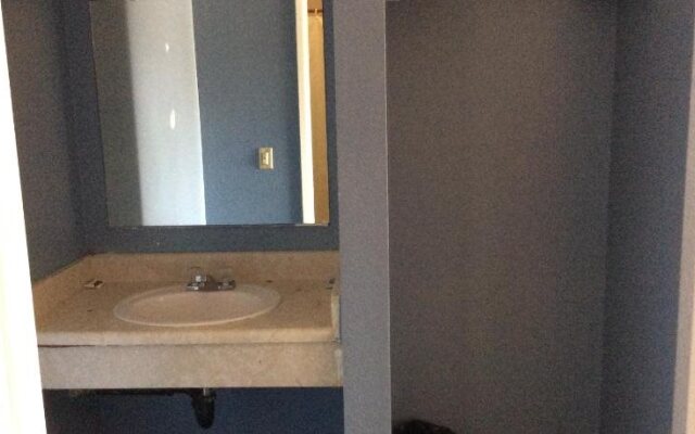 SimpleStay Suites - San Bernardino