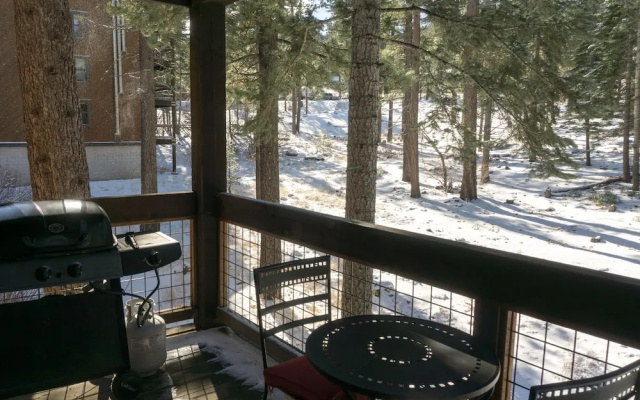 3174 Aspen Grove