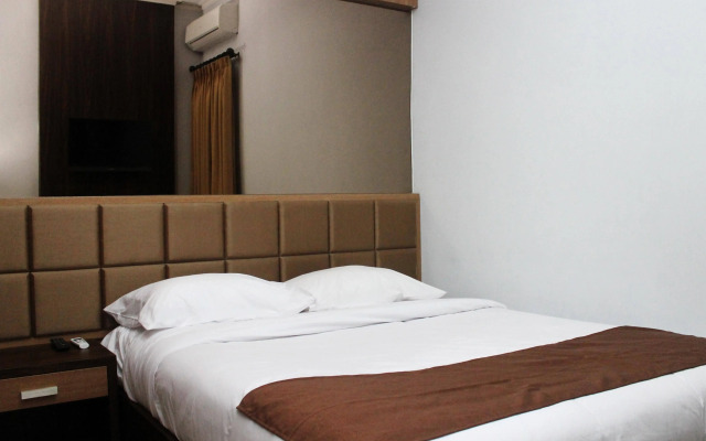 Dinasty Smart Hotel