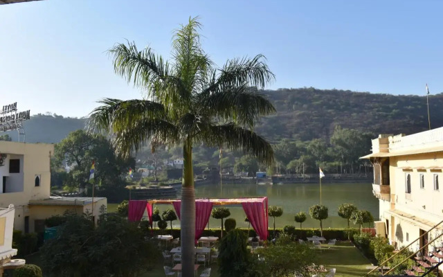Nawal Sagar Palace