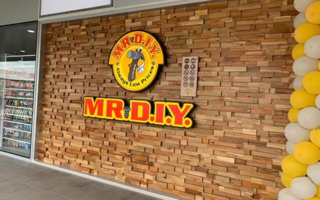 Muangthongthani Rental/Khun Dan