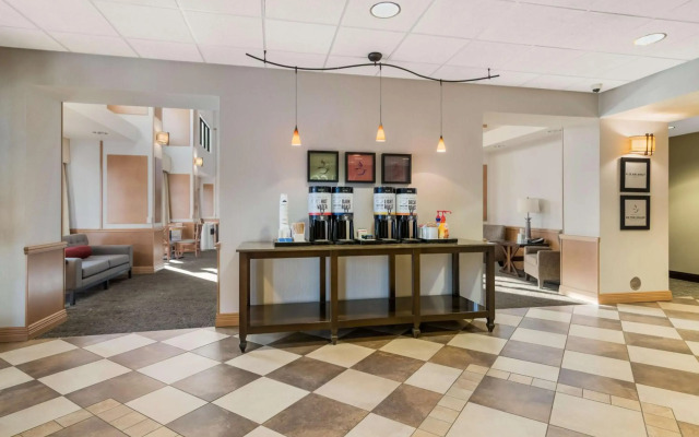 Hampton Inn Suites Plattsburgh