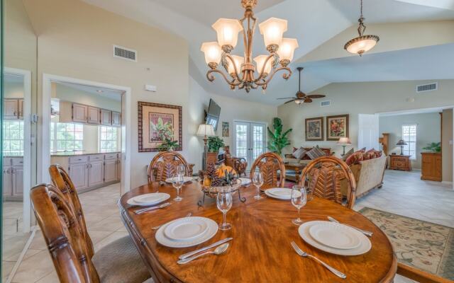 1130 Lighthouse Court