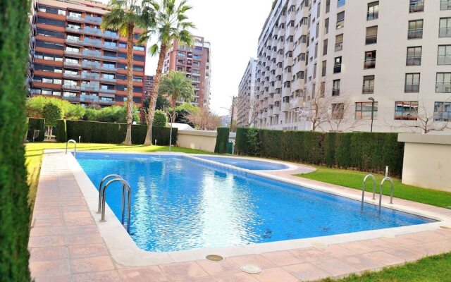 Apartamentos Travel Habitat Torre Francia