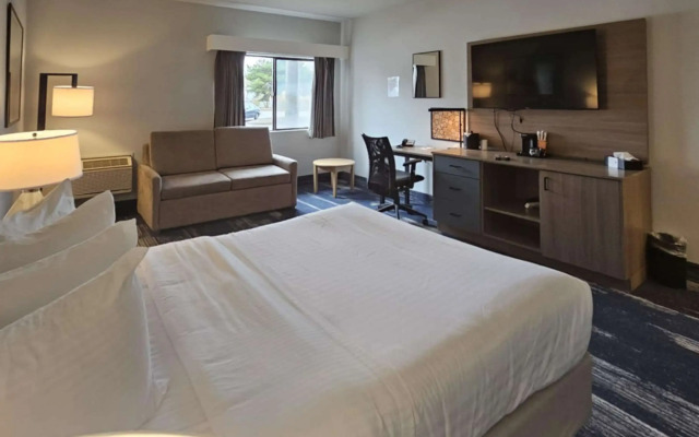 Edgewater Inn and Suites, Ascend Hotel Collection