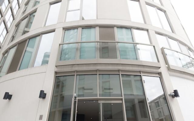 SACO London Canary Wharf