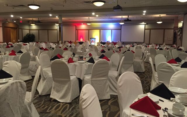 Canad Inns Destination Centre Transcona