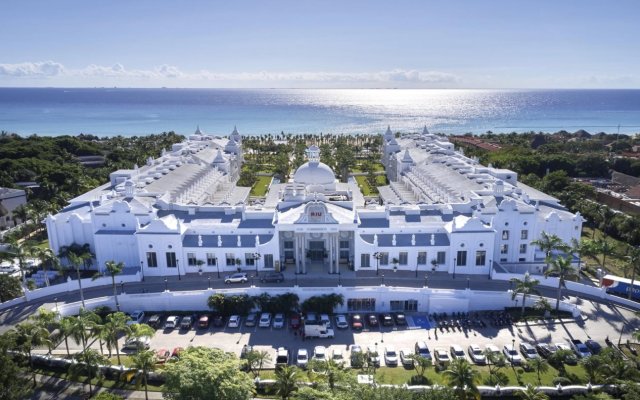 Отель Riu Palace Riviera Maya