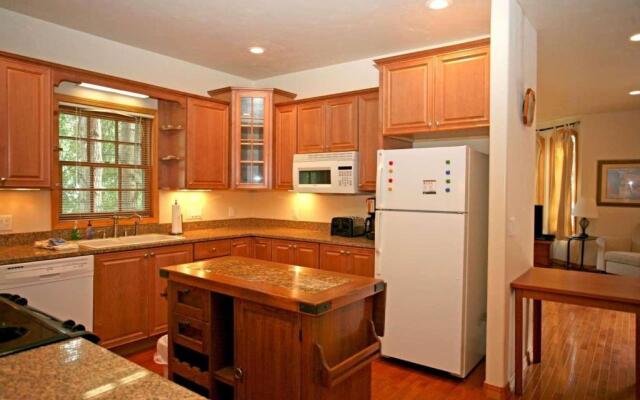 Portland Park Townhome Unit 1