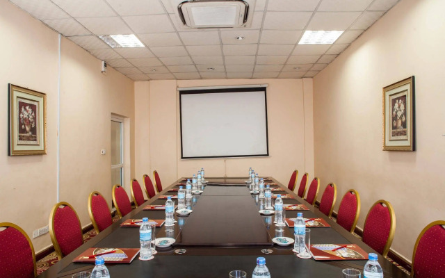 Tansoma Business Hotel