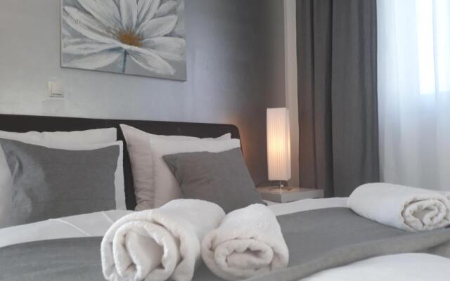 Garfild Guest house