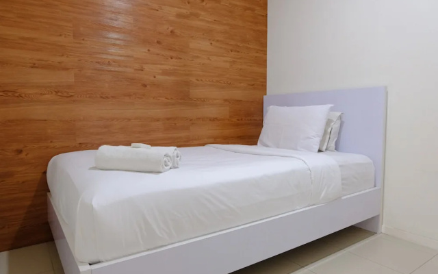Modern Look 2Br At Apartment Parahyangan Residence