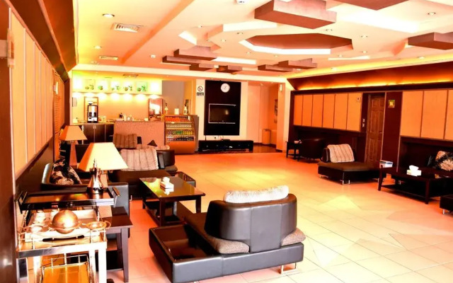 Al-Janadriyah Suites No. 4