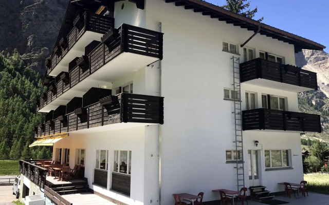 Matterhorn Golf Hotel