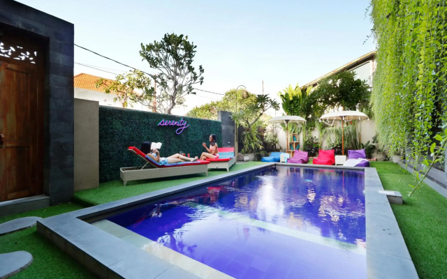 Vansari Hotel