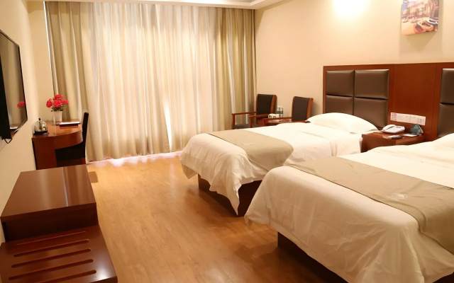 GreenTree Inn Zaozhuang Shanting JinkeGuoji Yijiaren Hotel