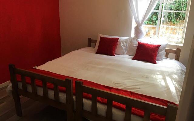Wanderlust Adventures - Hostel/Backpacker