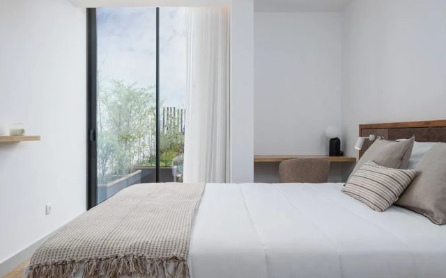 Mónaco Suites & Garden