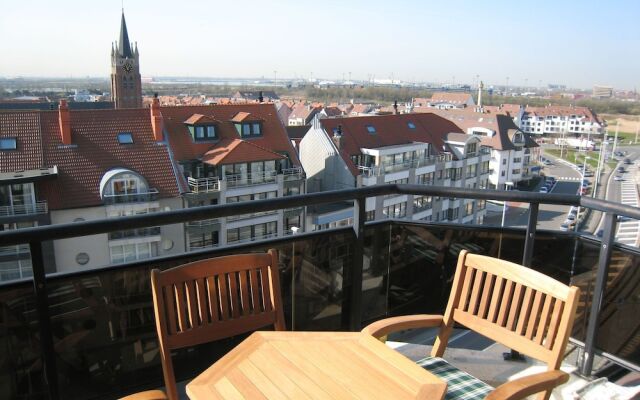 Attractive Apartment in Knokke-heist With Terrace