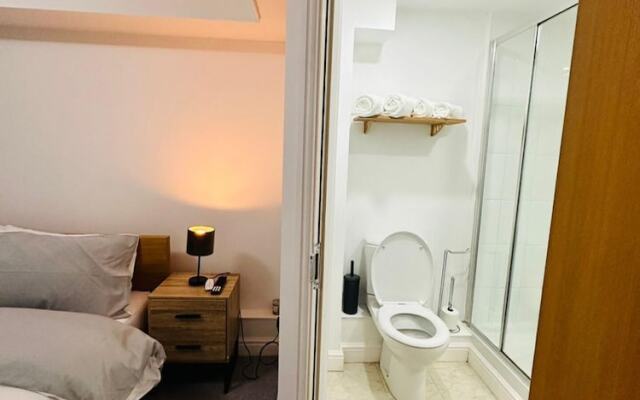 Home Away From Home- City Centre Gem