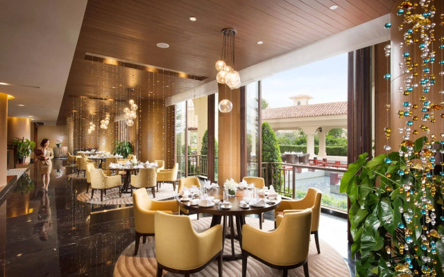 DoubleTree Resort by Hilton Hainan Chengmai
