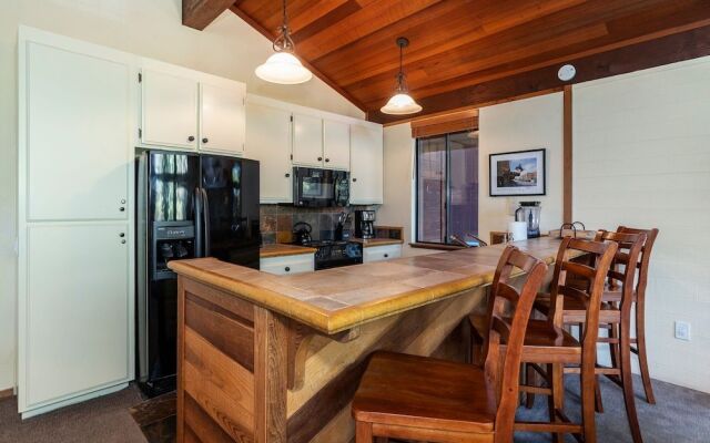 Archie's Bungalow by Tahoe Mountain Properties