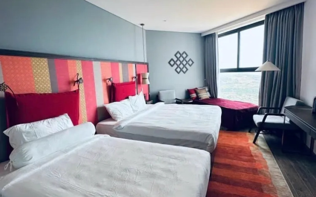 APEC Mandala Mui Ne Phan Thiet Condotel – Guest Rooms – Bac Binh