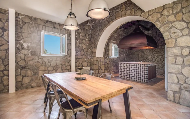 Diana in Massa Lubrense