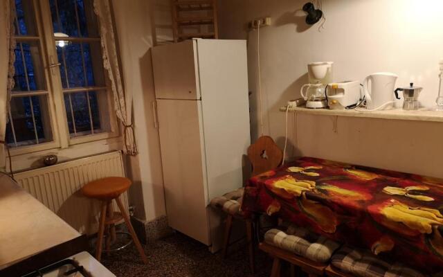 Locomotive Hostel