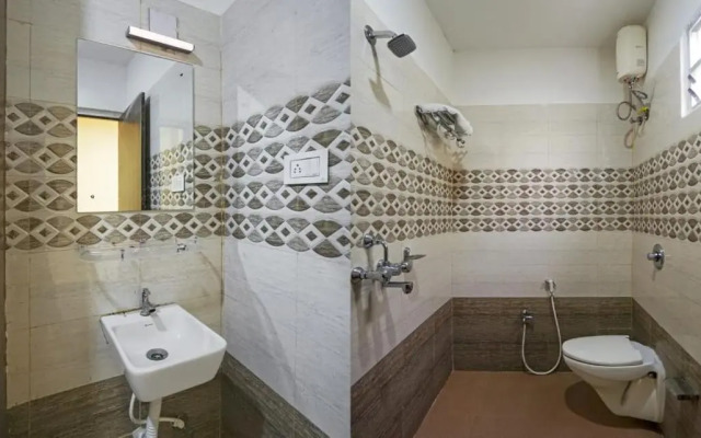 OYO Rooms 166 Airport Square