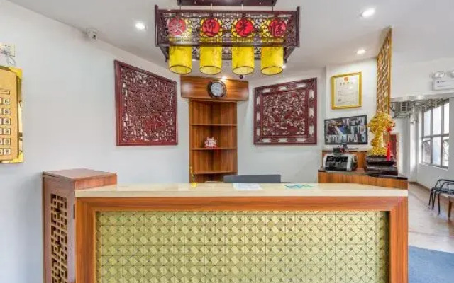 Guangjuyuan Fashion Hotel (Nanning East Railway Station)