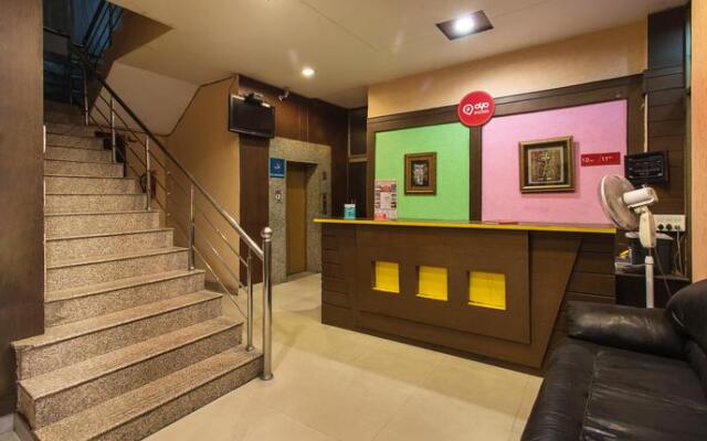 OYO 10755 Hotel Anand Palace