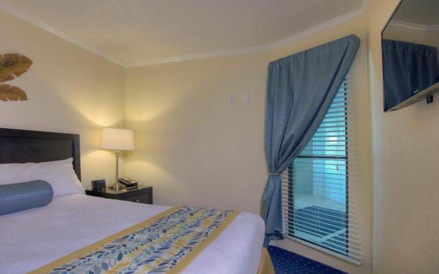 Sailport Waterfront Suites