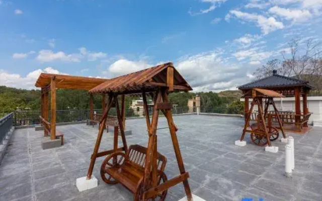Shanyuan Xiaoshe B&B