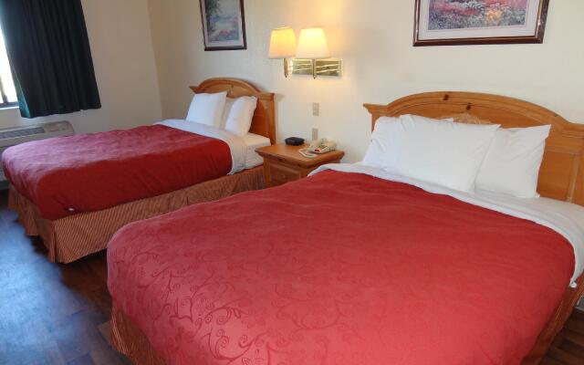 Motel 6 Portland, IN