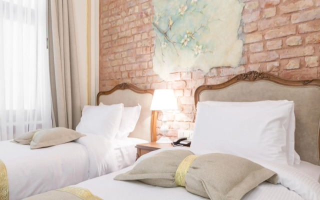 Hotel Pera Parma