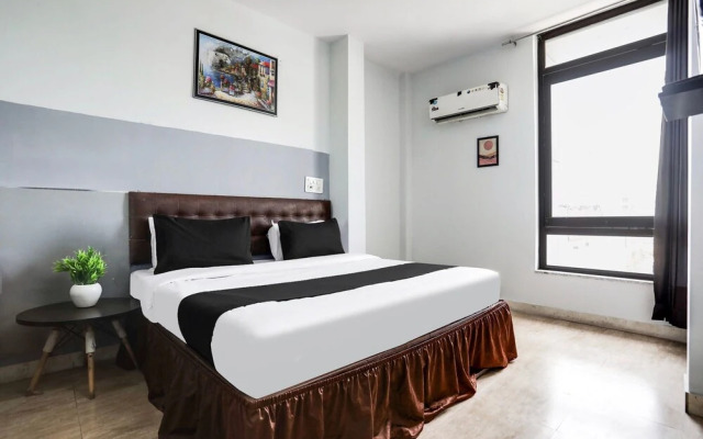 Stylish Stays Near Isbt Dehradun