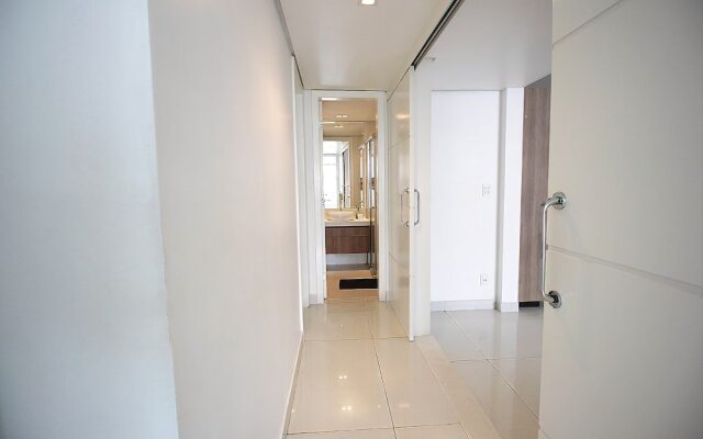 Rio Spot Raul Pompeia 101