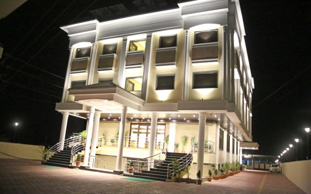 Hotel Lavanya Palace