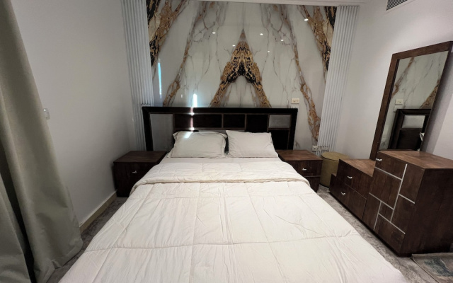 ELITE Premium 3 En-Suites Nile Residence
