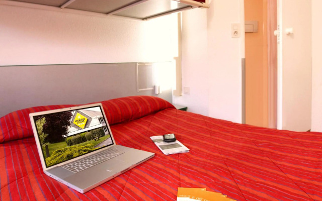 FASTHOTEL Reims Est - Taissy