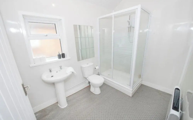 Hull Guest House