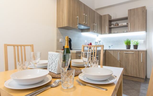 Bright And Spacious By Easybnb