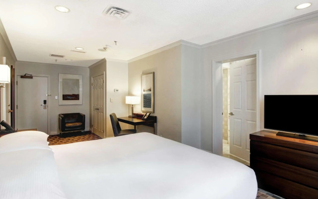 Monte Carlo Inn Toronto - Markham